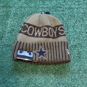 2025 NFL Salute to Service Dallas Cowboys New Era Knit Cuffed Beanie Hat